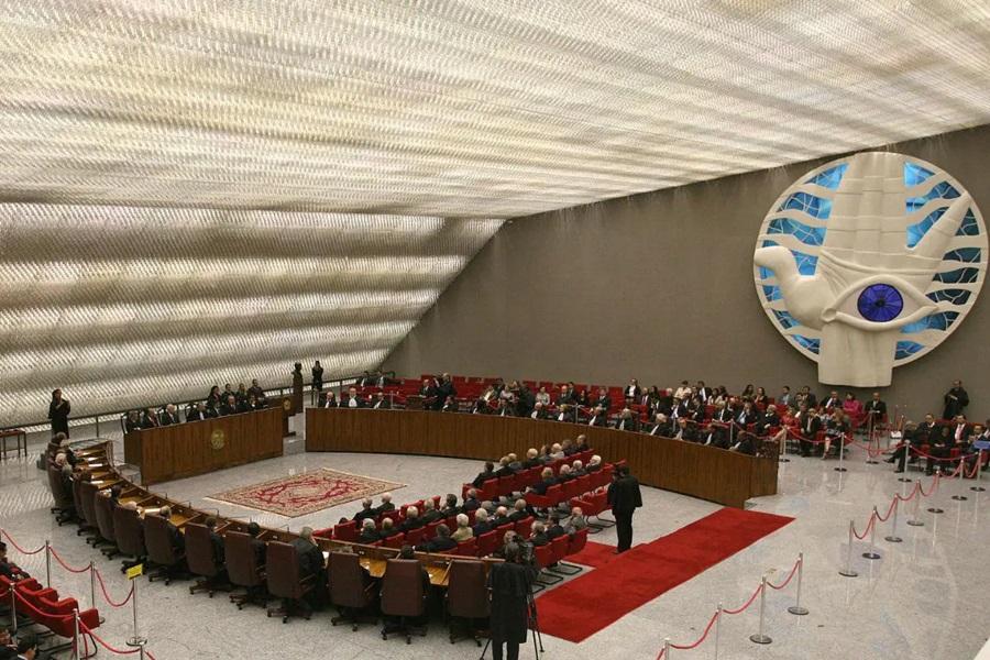 Pais podem sacar indenização por dano moral em favor de filha menor, decide Terceira Turma