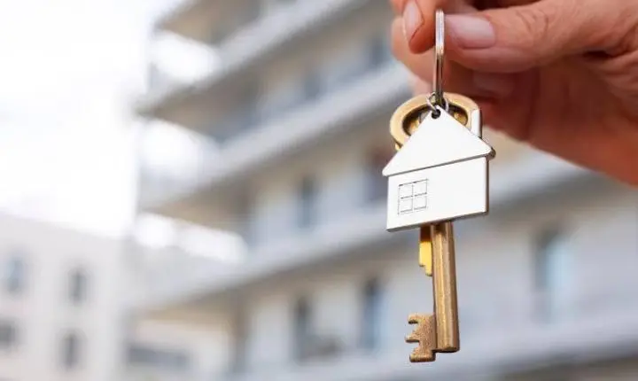 Indenização decorrente da impossibilidade de adjudicação compulsória é imprescritível