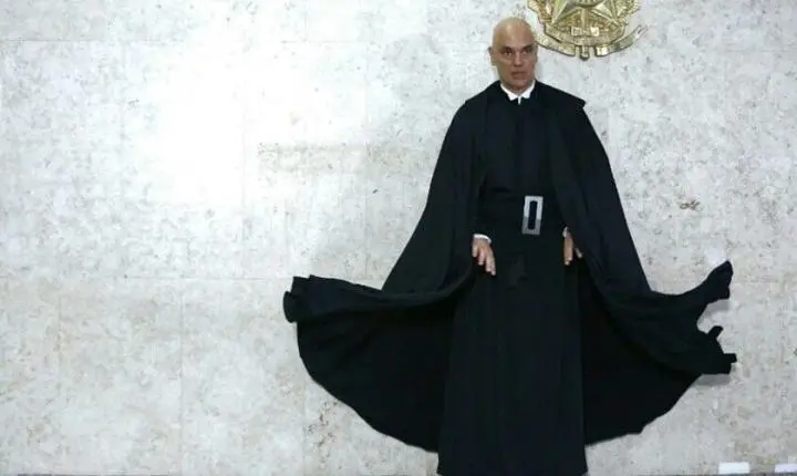 Moraes sob pressão: depois das revelações, renunciar pode ser a única saída para preservar o STF